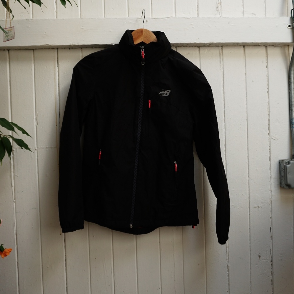 New balance windbreaker